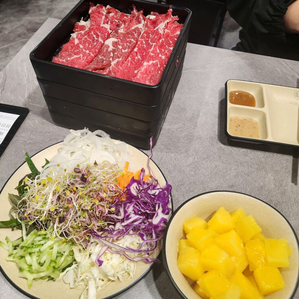 샤브르정원 발산역점 마라 재료와 크림새우 디저트 후기