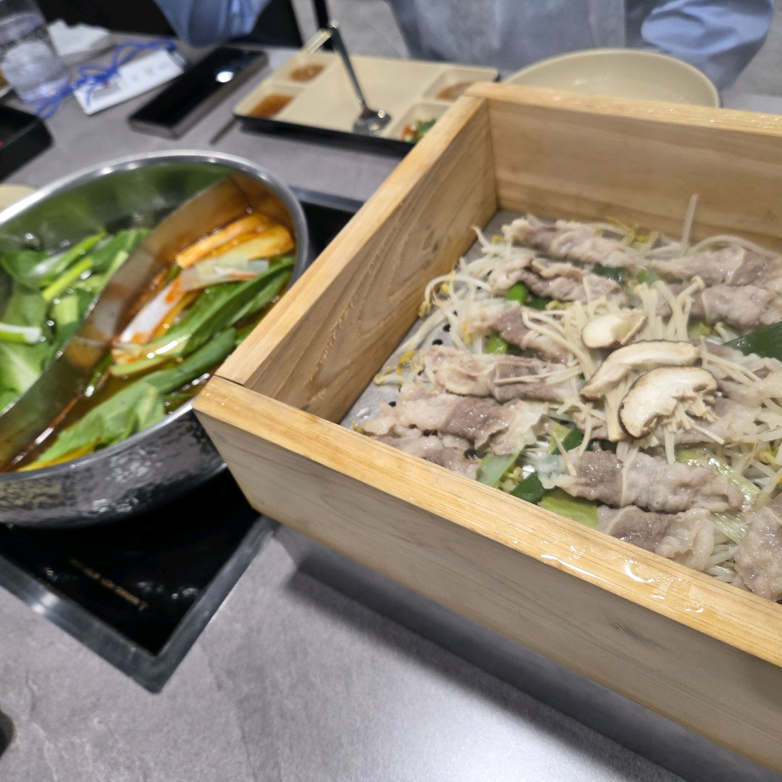 샤브르정원 발산역점 친구 모임 넓은 매장 신선한 재료 고객 후기 사진